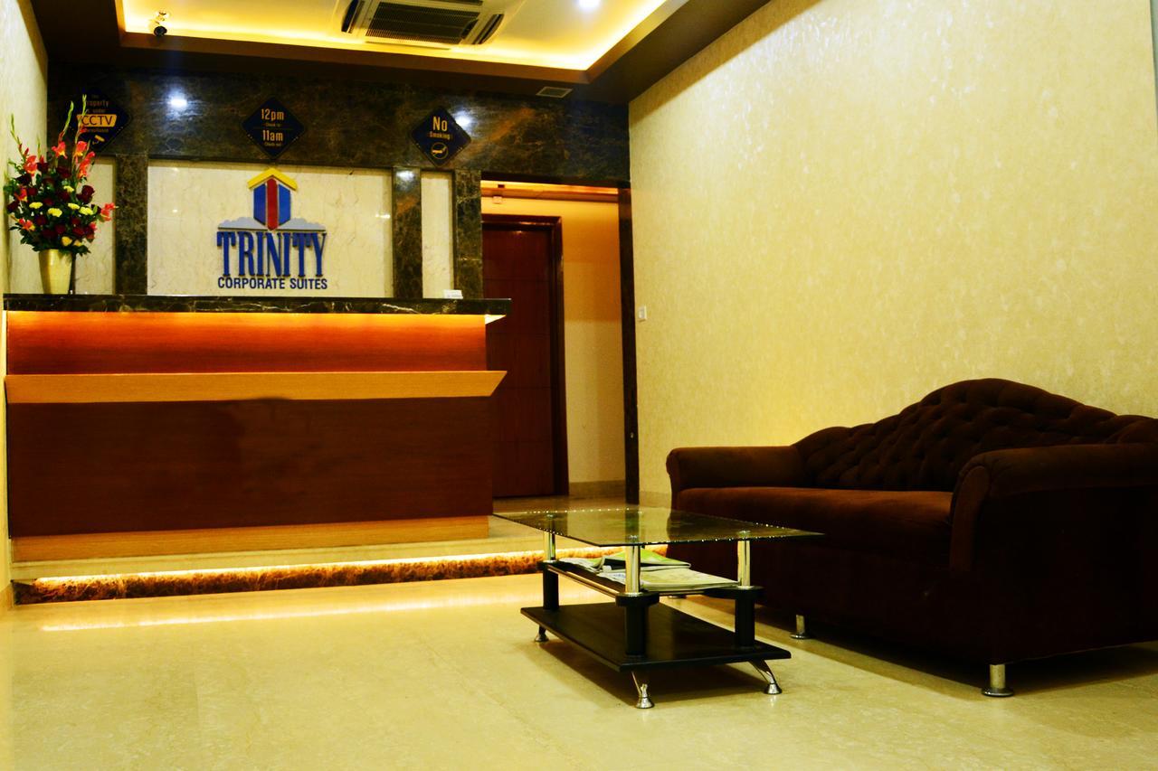 Отель Trinity Corporate Udyog Vihar Гургаон Экстерьер фото